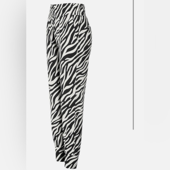 Anthropologie Cabi ATC Zebra‎ Jogger #5868 Black & White Women’s Medium - Picture 5 of 10